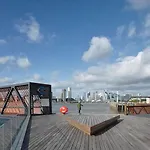 Apartment In Royal Docks London