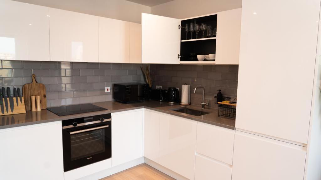 In Royal Docks Apartment